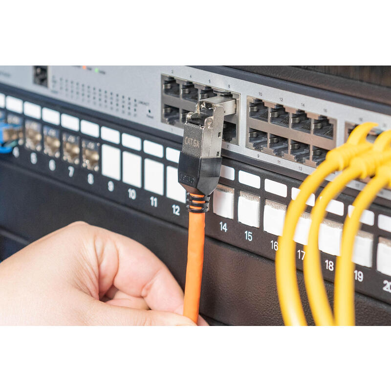 Conector De Campo Digitus Cat.6a, En Ángulo, Stp Con Tapa Antipolvo Plateada, 1 Pieza Dn-93636