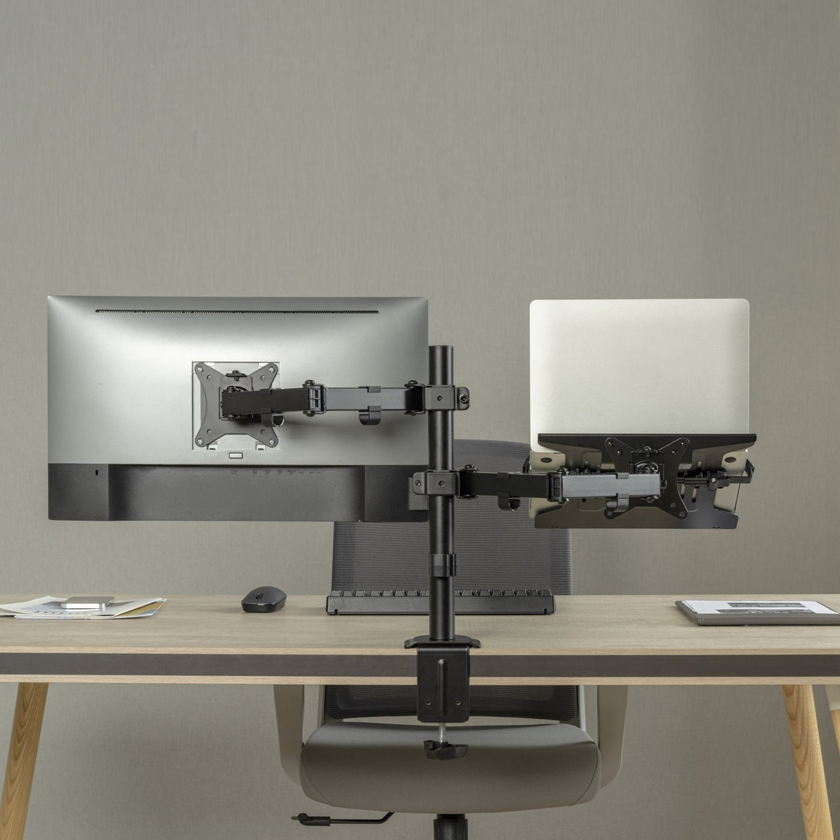 Ewent Soporte Monitor 32 + Soporte Portatil"