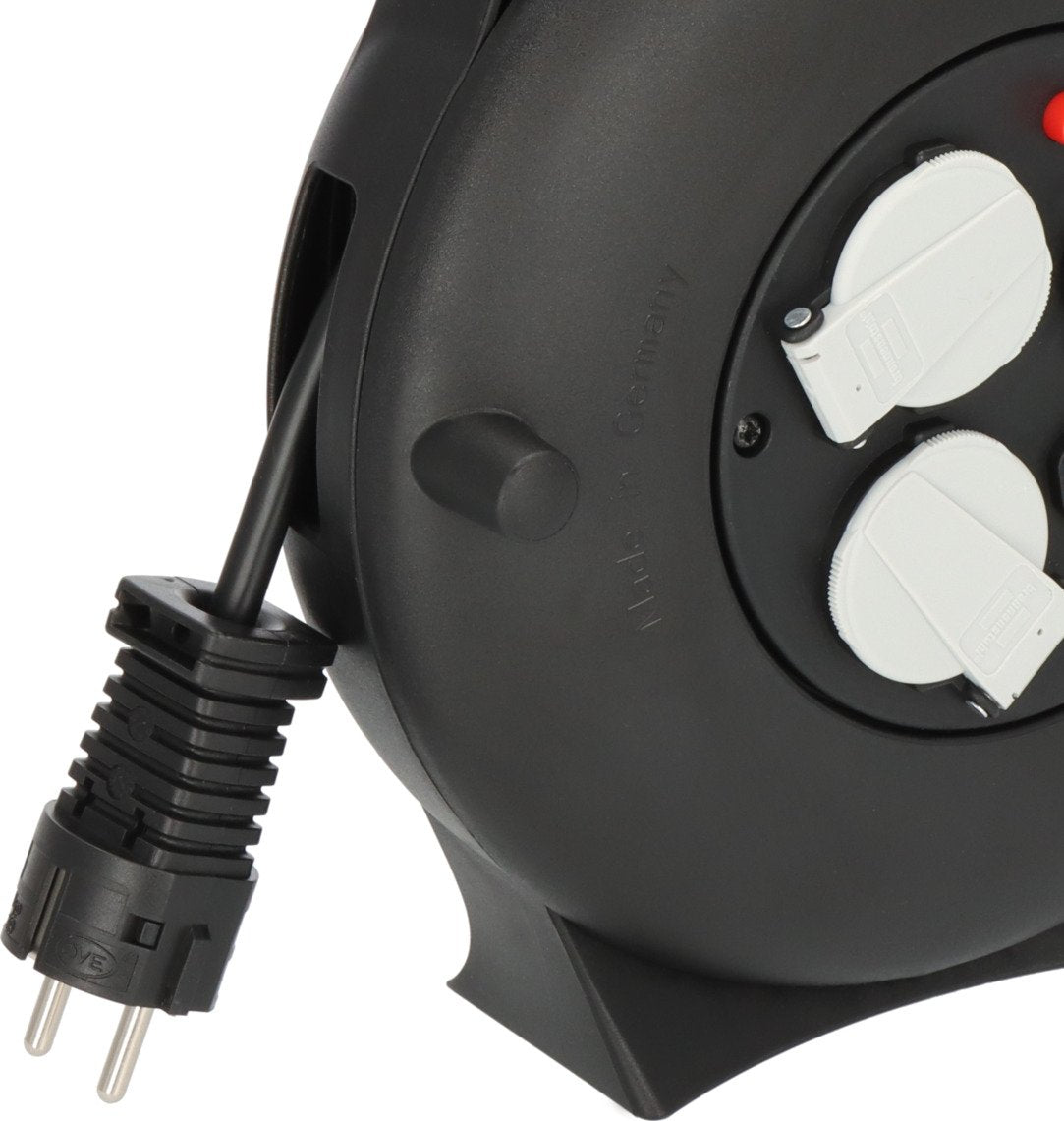 EAN 4007123688272 - Brennenstuhl 1093900600 base múltiple 10 m 3 salidas AC Interior Negro imagen 4