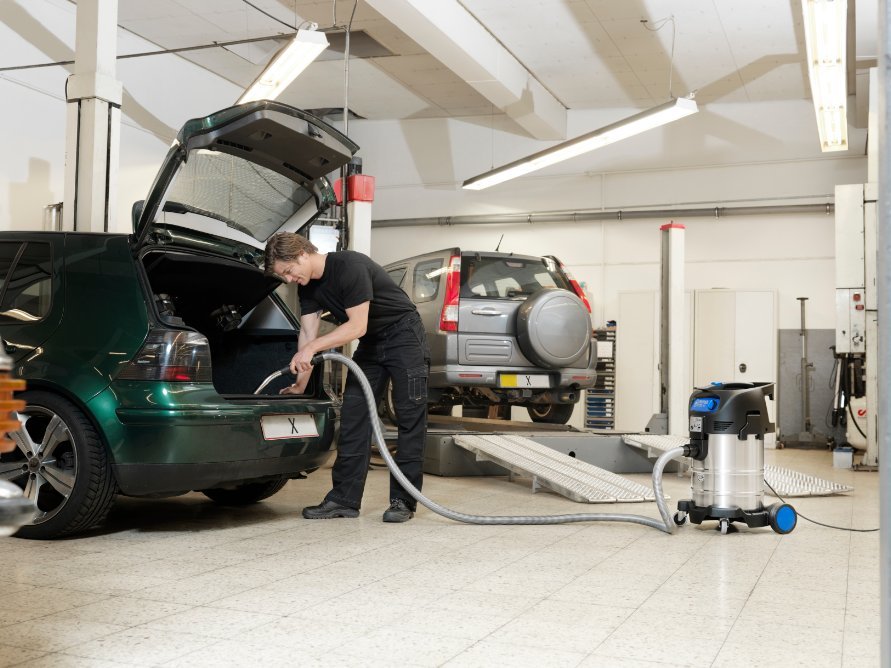 Aspirador Industrial Nilfisk Attix 40-21 Pc Inox 302003415