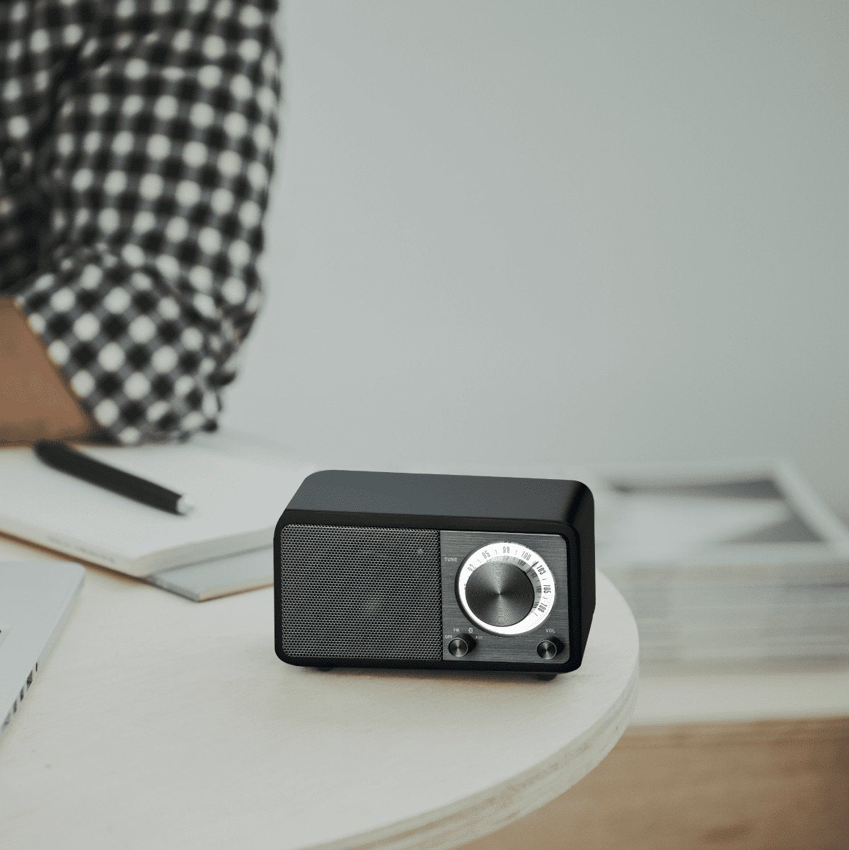 Sangean Wr-7 Negro Mate Radio Analógica Sobremesa Fm Bluetooth Batería Li-Ion Recargable