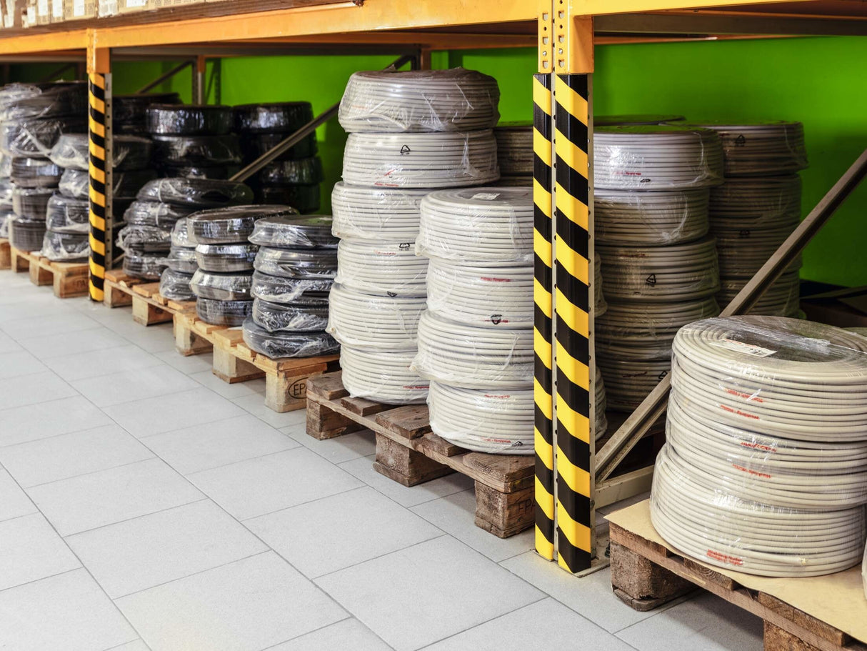 Perfil Protector De Esquinas Durable C35 Amarillo Negro Autoadhesivo 1m