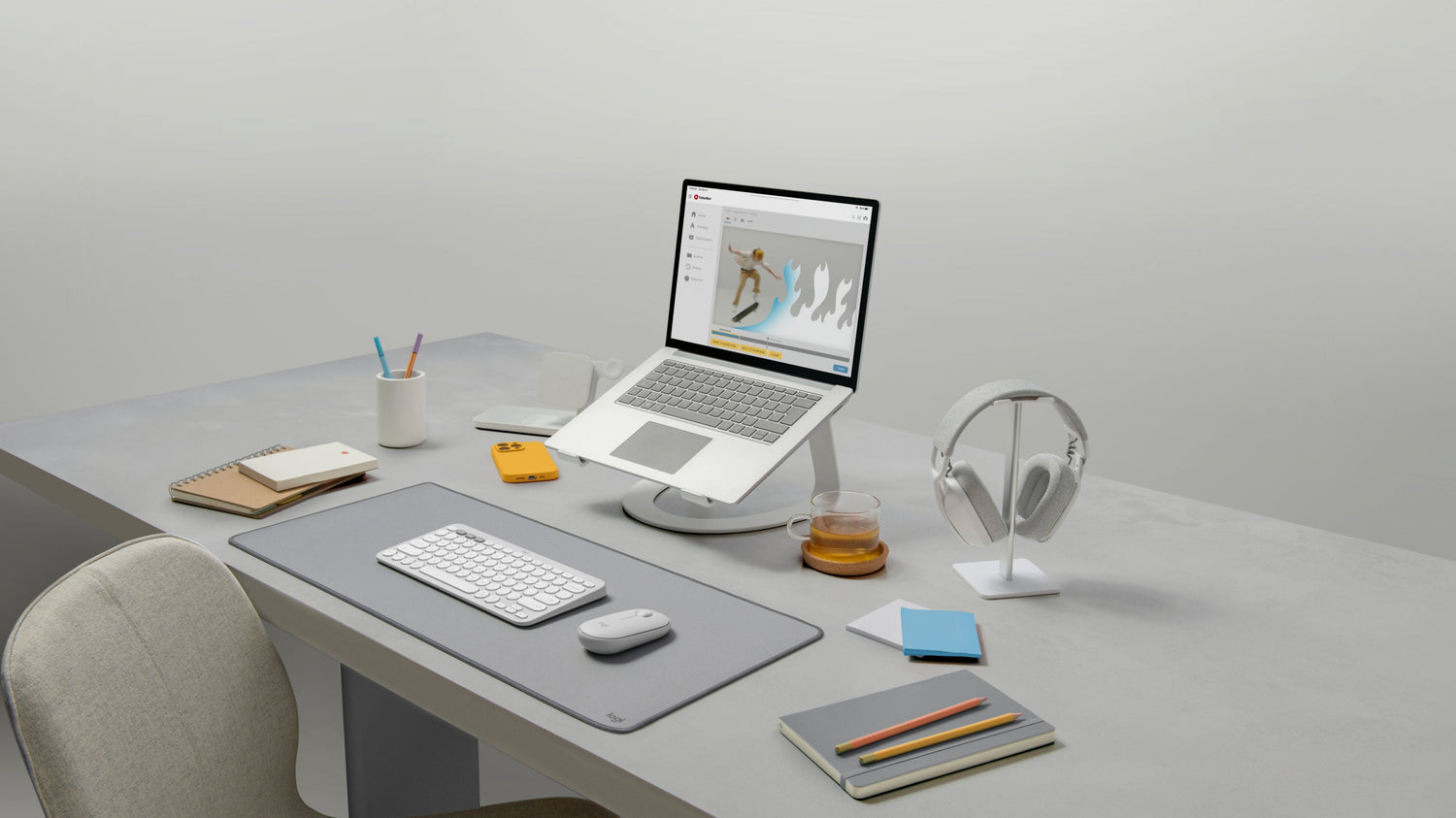 Teclado Inglés + Ratón Logitech Pebble 2 Combo Rf Wireless + Bluetooth Qwerty Internacional De Ee.Uu. Blanco