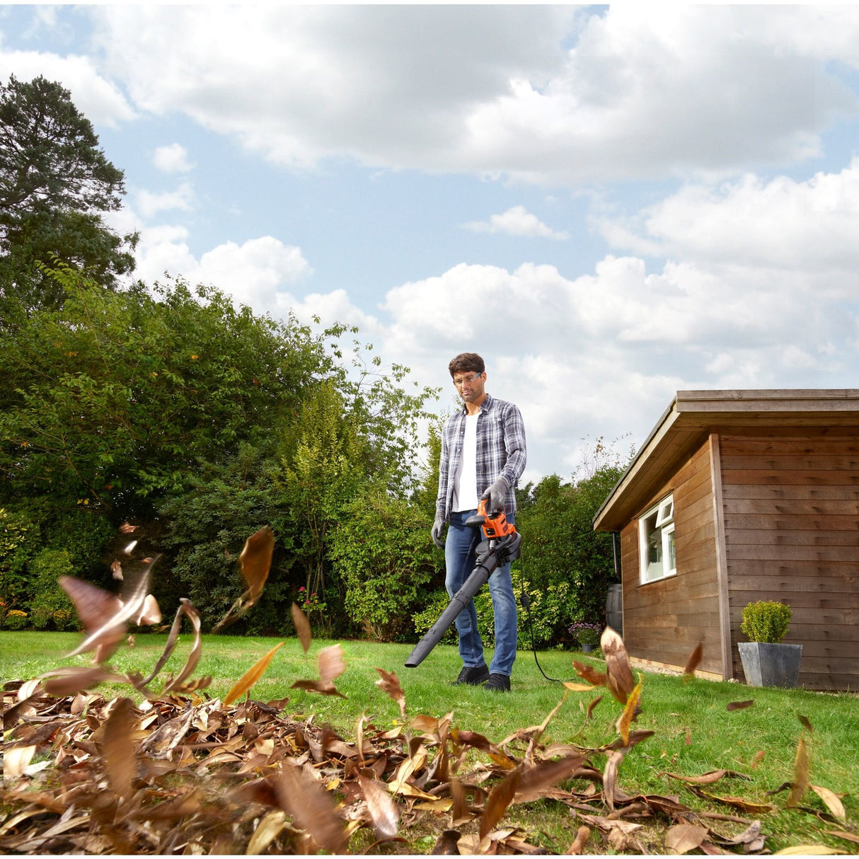 Soplador Black+Decker Beblv301-Qs De Hoja 3000 W, Aspirador/Soplador Negro/Naranja, Soplador De Mochila, 206 Kmh, 404 Kmh, 268 M³/H, 72 L, Negro, Naranja