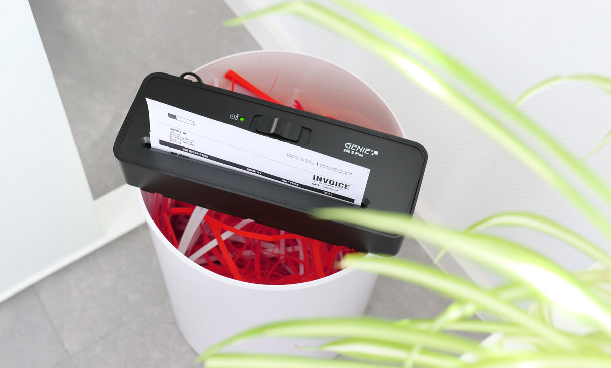 Genie Destructora De Documentos 260 S+ Stripe Cut Negro