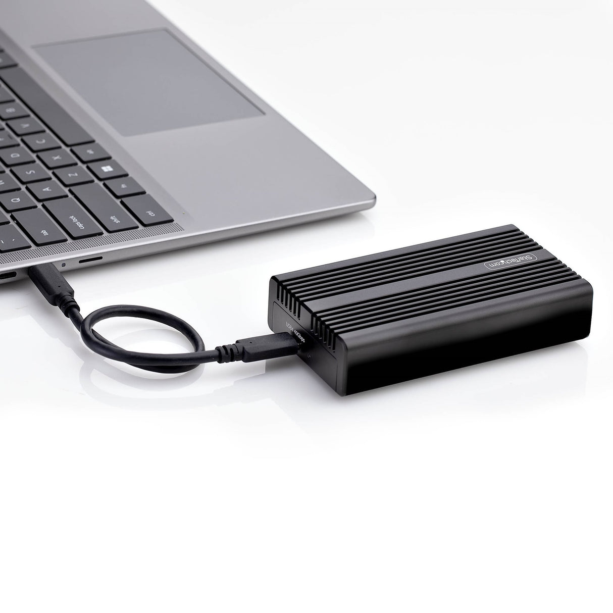 EAN 0065030907248 - StarTech.com 1USB4-NVME-ENCLOSURE caja para disco duro externo Caja externa para unidad de estado sólido imagen 6