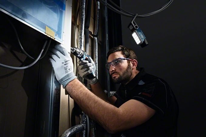 Lámpara Inalámbrica Bosch Gli Deciled 12v/10,8v-Li, Luz De Trabajo (Azul, Sin Batería Ni Cargador)