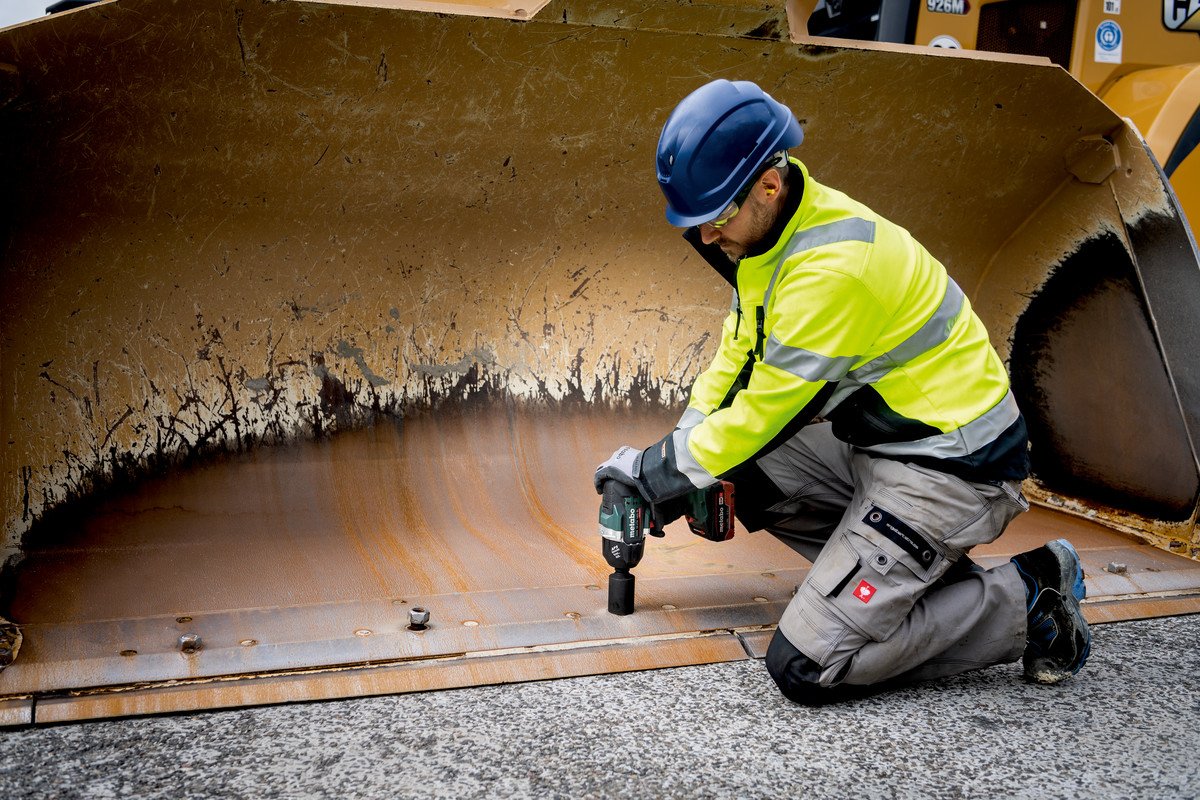 Atornillador De Impacto A Batería Metabo Ssw 18 Ltx 1750 Bl