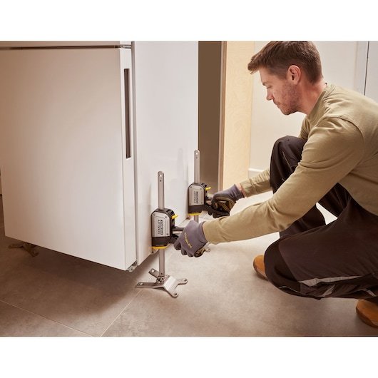 Stanley Fatmax Herramienta De Ensamblaje De Una Mano Tradelift, Paquete Doble Negro/Amarillo, 2 Piezas, Fuerza De Elevación 150 Kg Fmht83552-1