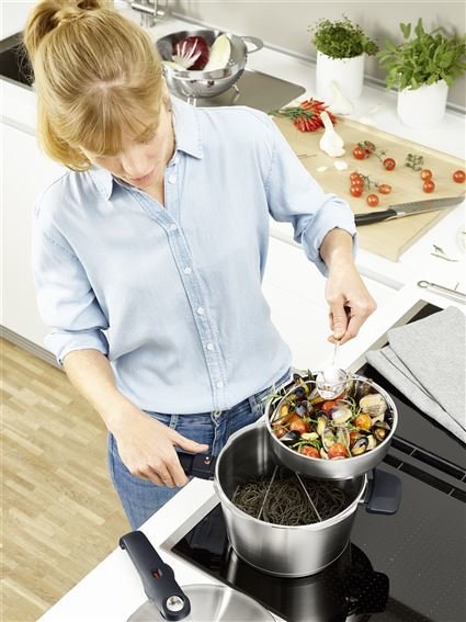 Fissler Vitavit Premium 6l Pressure Cooker 22cm