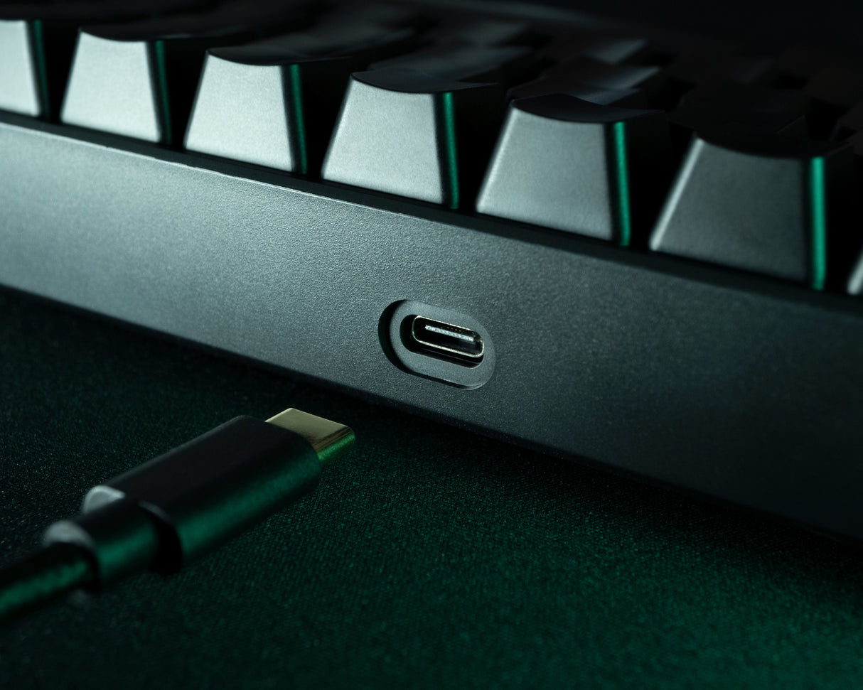 EAN 7333048053602 - Deltaco Gaming GAM-100-DE teclado Juego USB + RF Wireless + Bluetooth QWERTZ Alemán Negro imagen 3