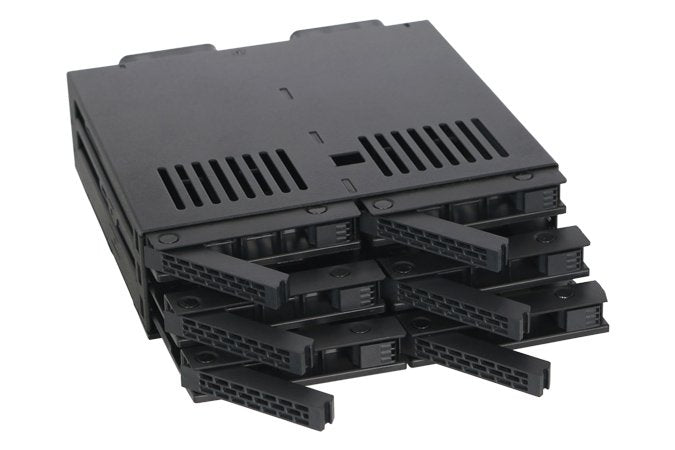 EAN 4711132867466 - Icy Dock MB326SP-B unidad de disco multiple 0 TB Bastidor (1U) Negro imagen 7