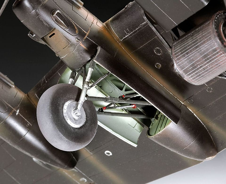 EAN 4009803042954 - Revell Avro Lancaster DAMBUSTERS Maqueta de avión de ala fija Kit de montaje 1:72 imagen 3