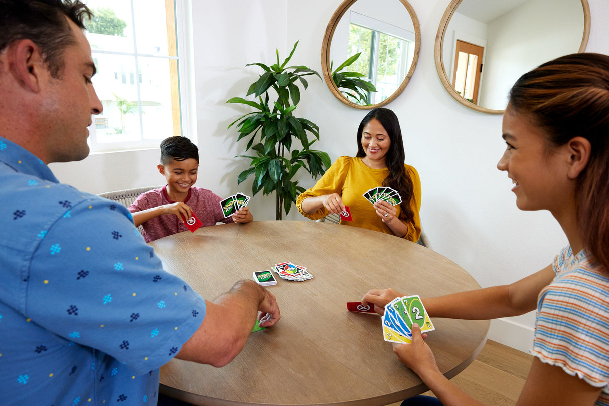 EAN 0194735135967 - Games HMY99 juego de tablero UNO Flex Juego De Cartas Perder las cartas imagen 2