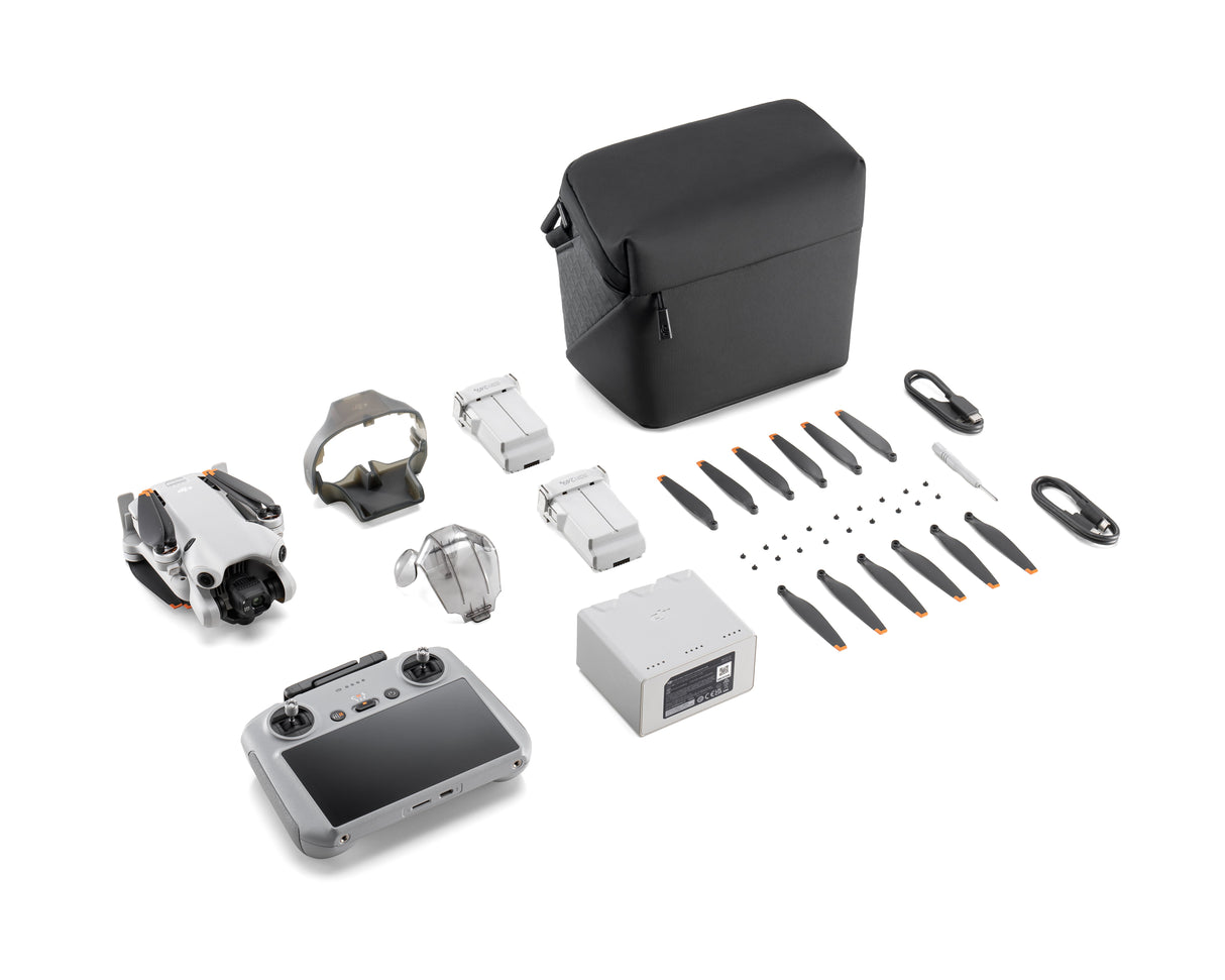 EAN 6941565969101 - DJI Mini 4 Pro Fly More Combo (RC 2) 4 rotores Cuadricóptero 48 MP 3840 x 2160 Pixeles 2590 mAh Negro, Bl imagen 2