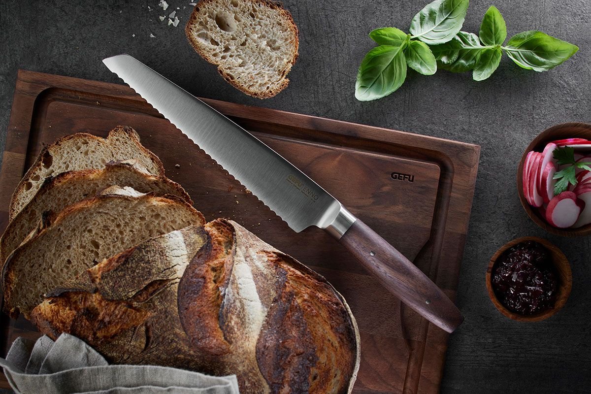 Gefu Enno Schneidebrett Mittel Mit Saftrille, Walnussholz