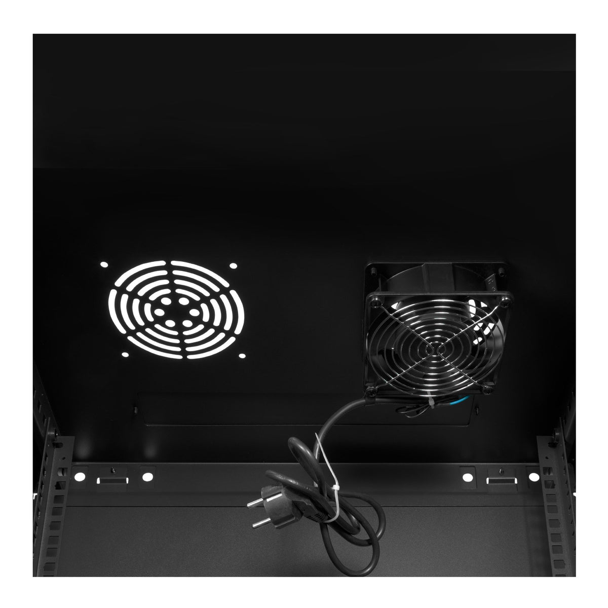 EAN 6940533544043 - aiten data AI6418 Bastidor de pared Negro imagen 7