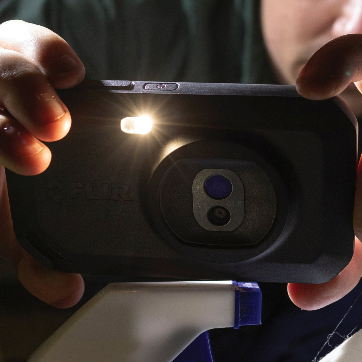 EAN 4743254004764 - FLIR C3-X cámara térmica Vanadium Oxide Uncooled Focal Plane Arrays Negro 1800 mAh 128 x 96 Pixeles Pant imagen 8