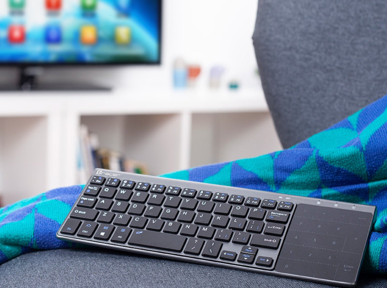 EAN 5907512868027 - Tracer TRAKLA46934 teclado Hogar RF inalámbrico QWERTY Inglés Negro, Gris imagen 5