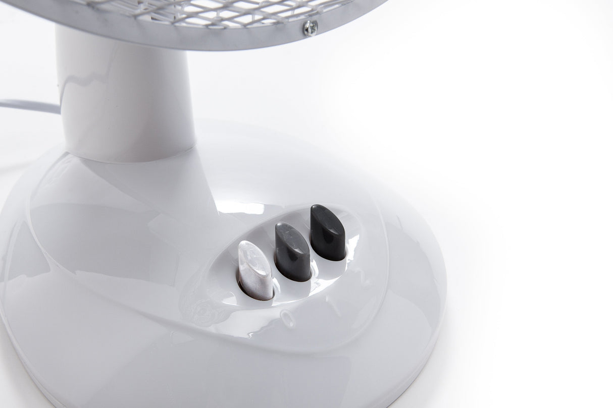 Adler Ad 7302 Desk Fan, Diameter 23cm, 2 Speed Settings, Up-Down Adjustment, Stable Base, Power 35w