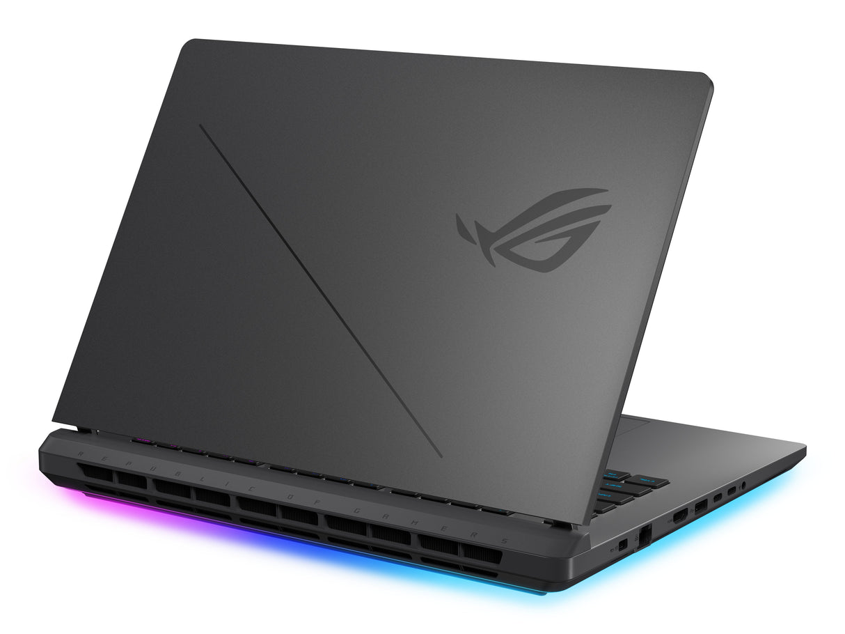Rog Strix 16 Wuxga (1920x1200) - Intel Core I7-14650hx - 16 Go - 1t Ssd - Rtx5060 8g - 90whrs - Webcam 1080p Fhd - 1 X Hdmi 2.1 - 3 X Usb 3.2-A - 3 X Usb3.2-C - 1 X Rj45 - 1 X Thuderbolt 4 With Dp - Windows 11 - Garantía 2 Años - Con Sac E