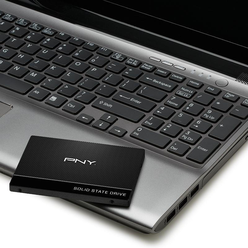 Disco Ssd Pny 240gb Cs900 2.5" Sata R/W: 535mb/500mb