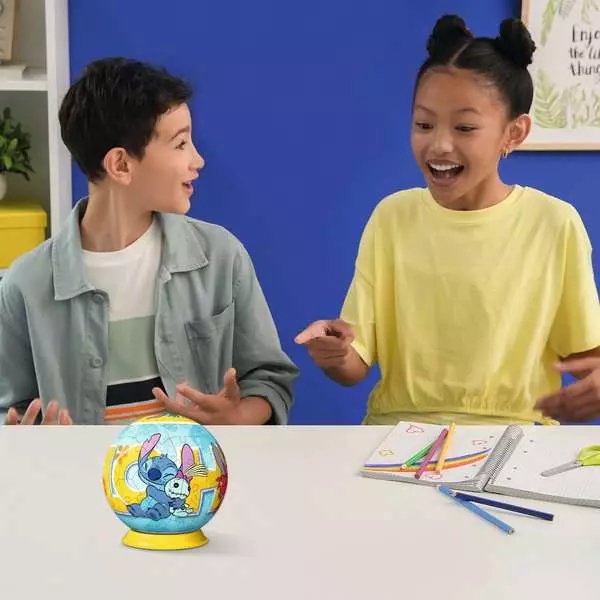 EAN 4005556115969 - Ravensburger 3D Puzzle Ball: Disney Stitch Puzle 3D 73 pieza(s) Dibujos imagen 4