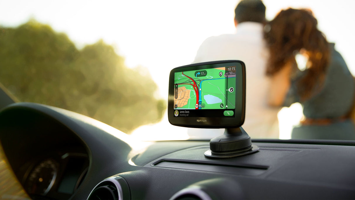 EAN 0636926101318 - TomTom GO Essential 5 EU TMC navegador Portátil/Fijo 12,7 cm (5") Pantalla táctil 201 g Negro imagen 7
