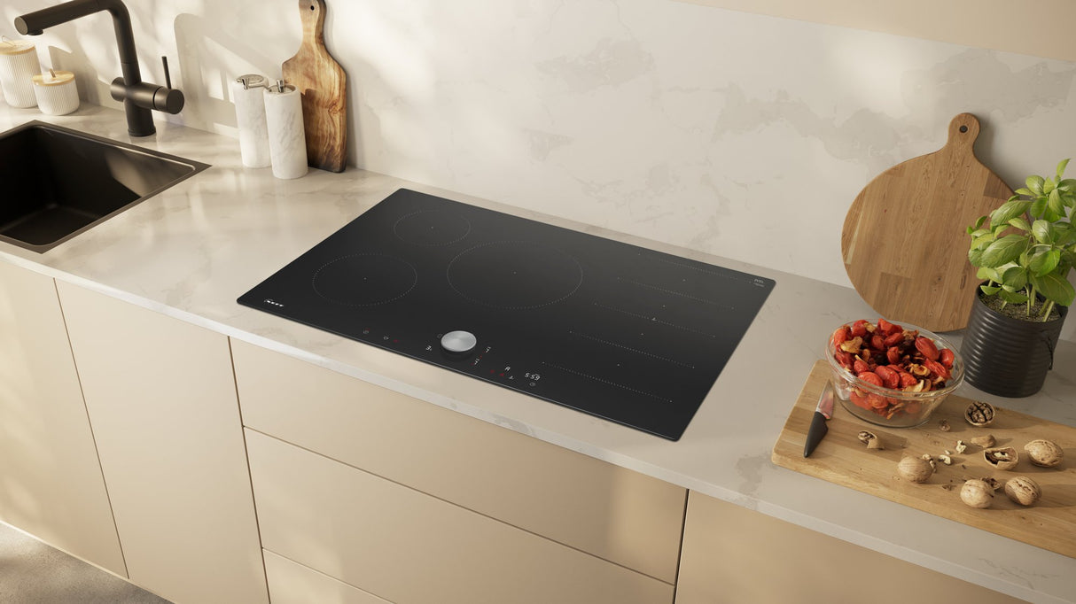 EAN 4242004269724 - Neff T68PTV4L0 hobs Negro Integrado 80 cm Con placa de inducción 5 zona(s) imagen 4