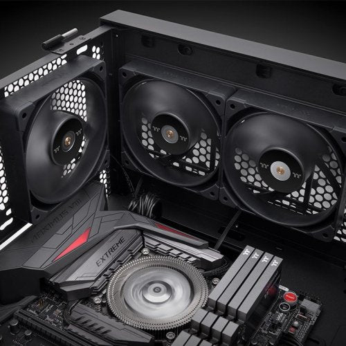 EAN 4713227536271 - Thermaltake TOUGHFAN 12 Pro Carcasa del ordenador Ventilador 12 cm Negro 1 pieza(s) imagen 5