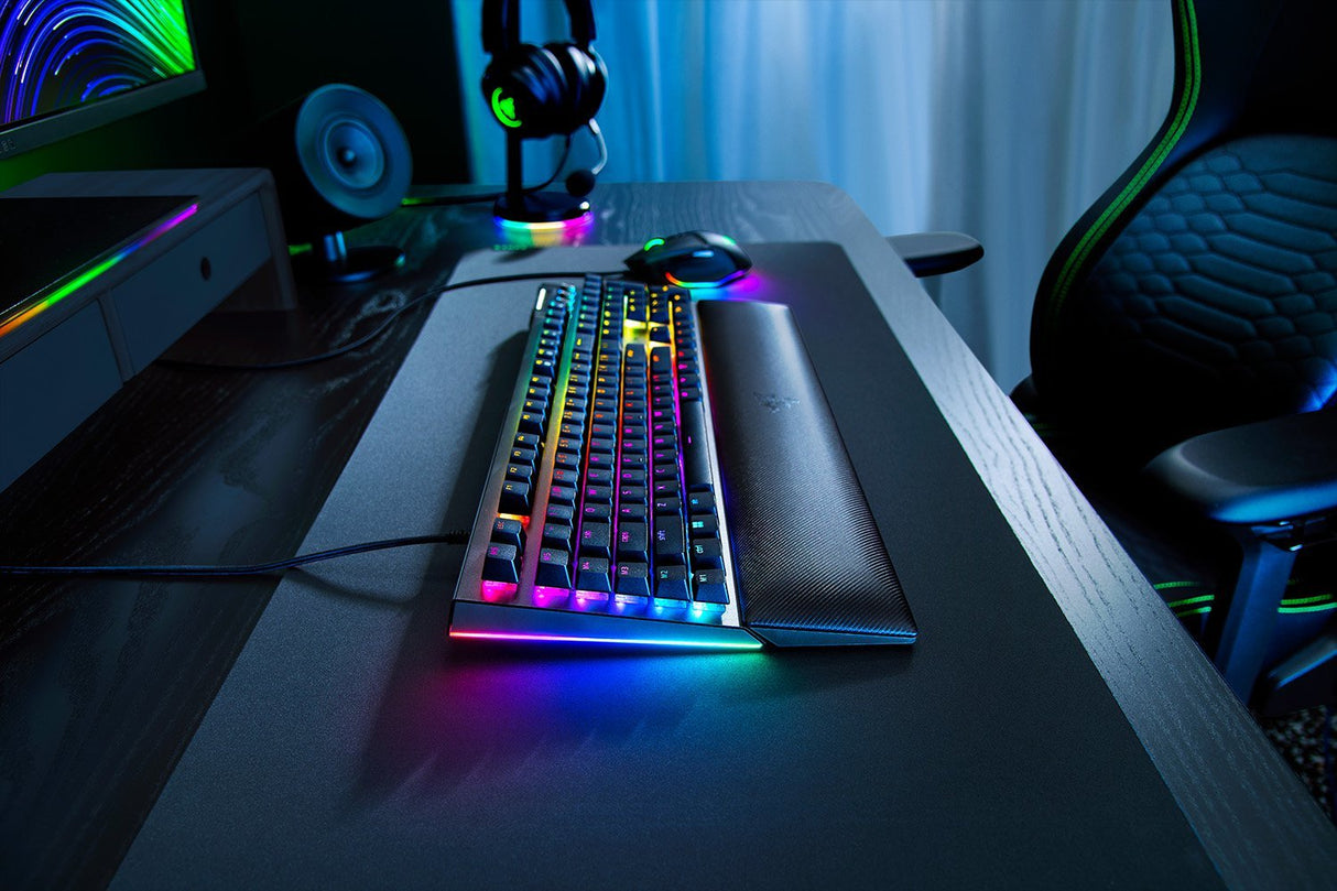 Teclado Con Cable Gamer Mecánico (Razer Green) Razer Blackwidow V4 Rgb (Negro)