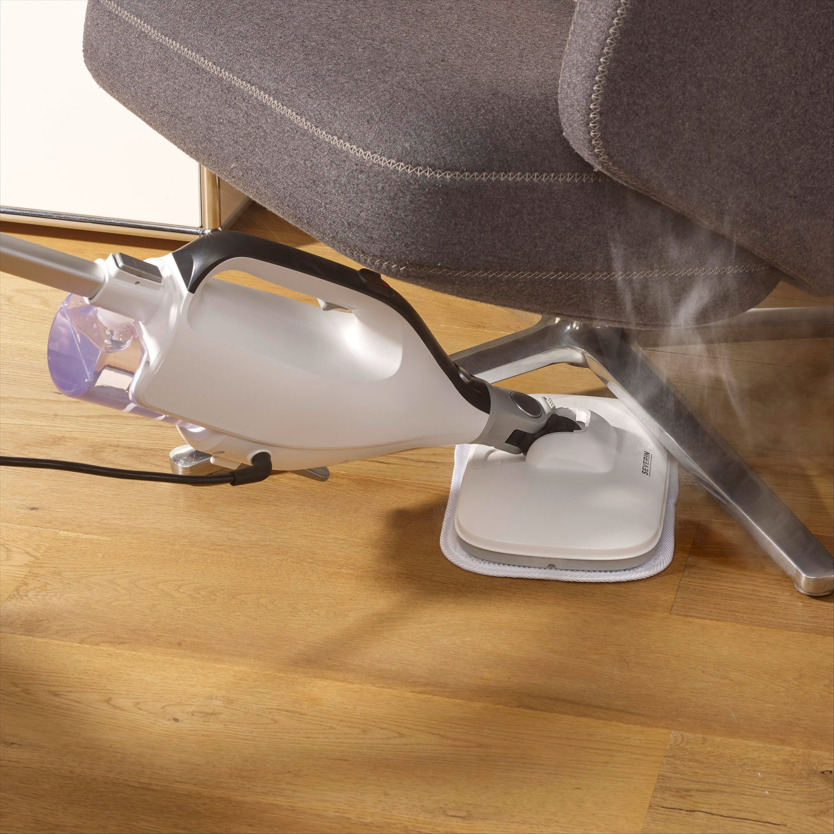 Aspiradora Severin Sc 7145 Escoba Batería Seca Y Húmeda Sin Bolsa 1500 W Blanco