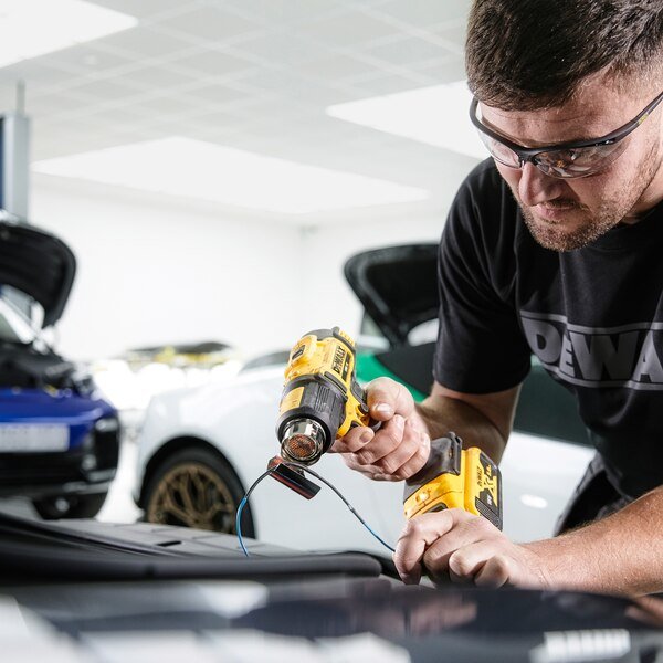 EAN 5035048722886 - DeWALT DCE530N-XJ pistola de calor Pistola de aire caliente 190 l/min 530 °C Amarillo imagen 8