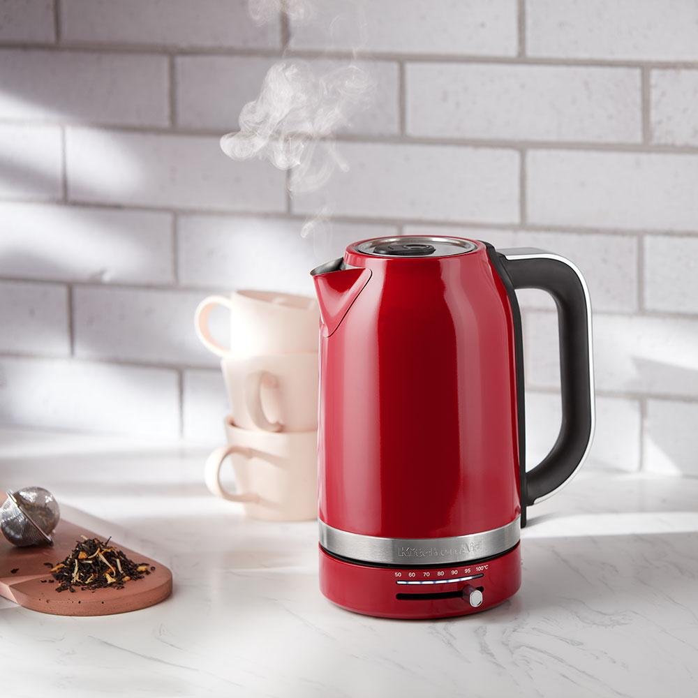 EAN 8003437645624 - KitchenAid 5KEK1701EER tetera eléctrica 1,7 L 2400 W Rojo imagen 4