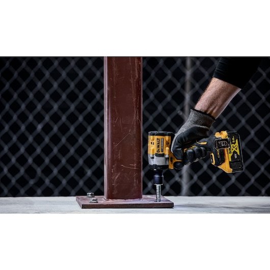 EAN 5035048743836 - DeWALT DCF922P2T-QW atornilladora de impacto con batería 1/2" 2500 RPM 610 Nm Negro, Amarillo 415 W 18 V imagen 5