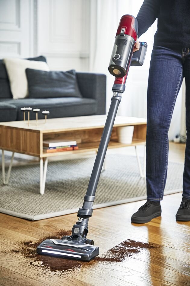 Aspirador Rowenta X-Pert 6.60 Animal Rh6878wo De Varilla Negro/Rojo Rh6878