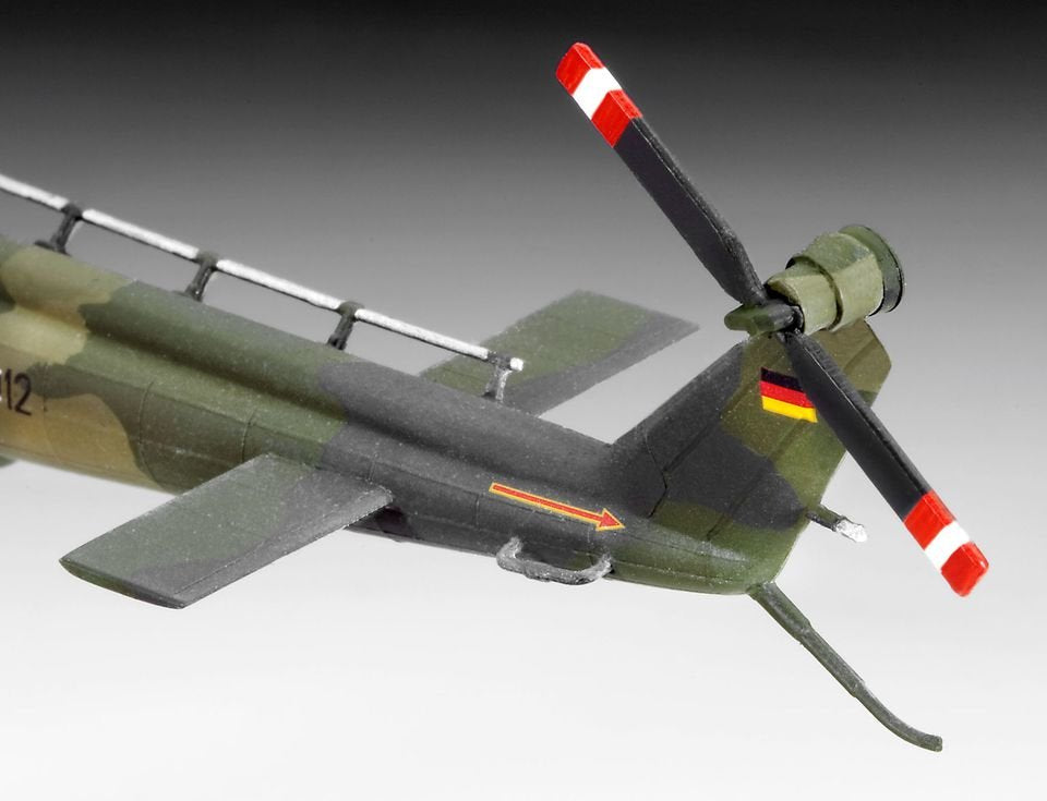 Revell Bell Uh-1d Sar - 1 72 - Kit De Montaje - Drehflügler - - Militärflugzeug