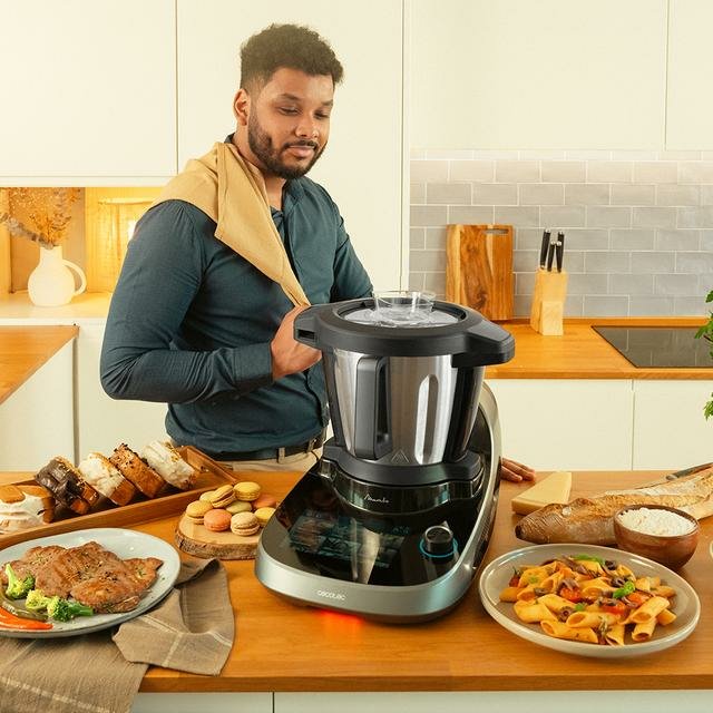 EAN 8435484047005 - Cecotec Mambo CooKing Victory 1700 W 4,5 L Negro imagen 10