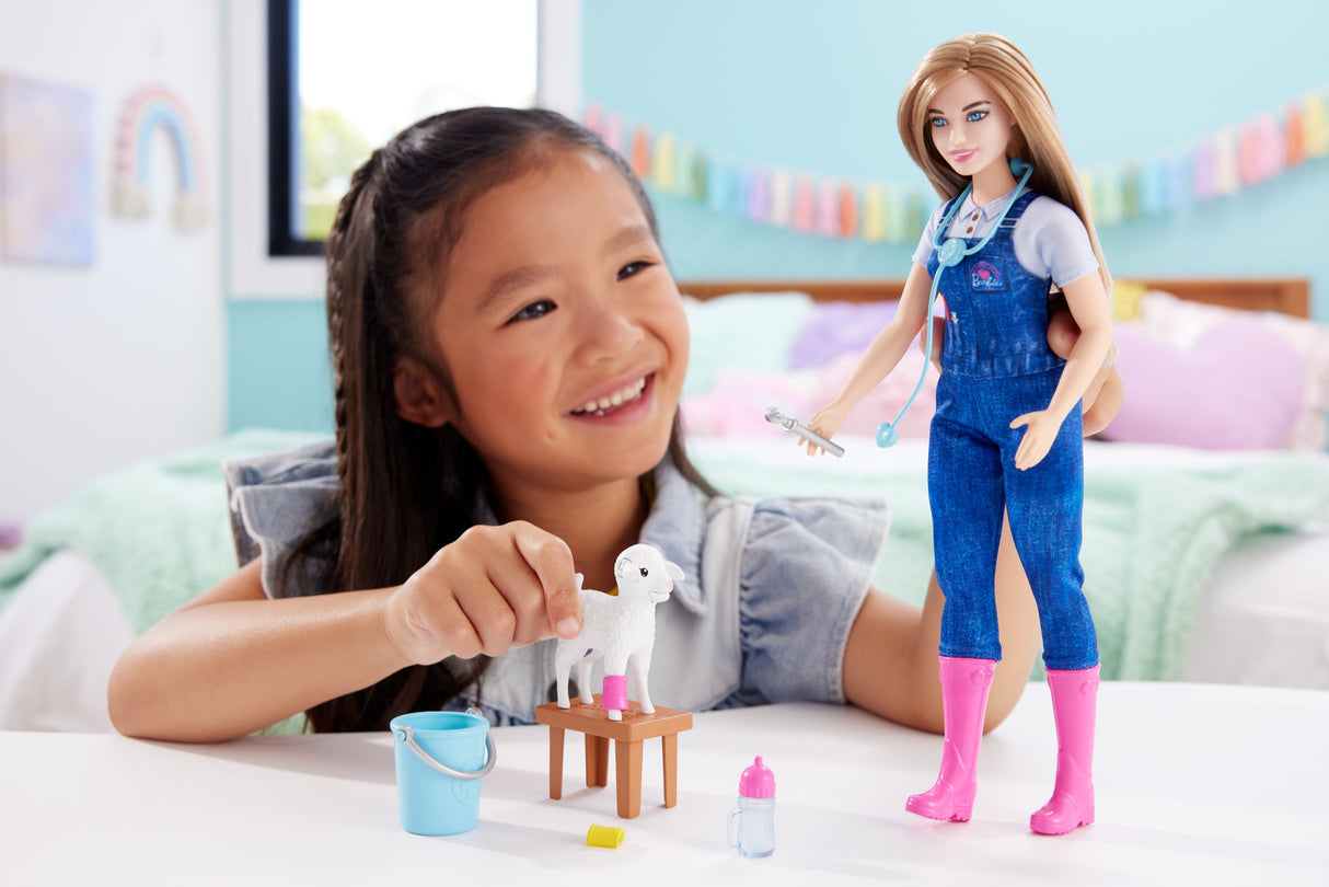 EAN 0194735175956 - Barbie HRG42 muñeca imagen 2