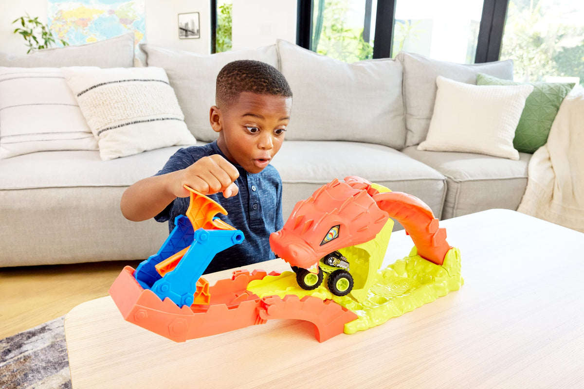 EAN 0194735339723 - Hot Wheels Monster Trucks JJN44 vehículo de juguete imagen 3