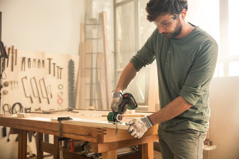 Sierra Inalámbrica Bosch Nanoblade Advancedcut 18 Solo, 18 Voltios, Motosierra Verde/Negro, Sin Batería Ni Cargador, Power For All Alliance 06033d5100