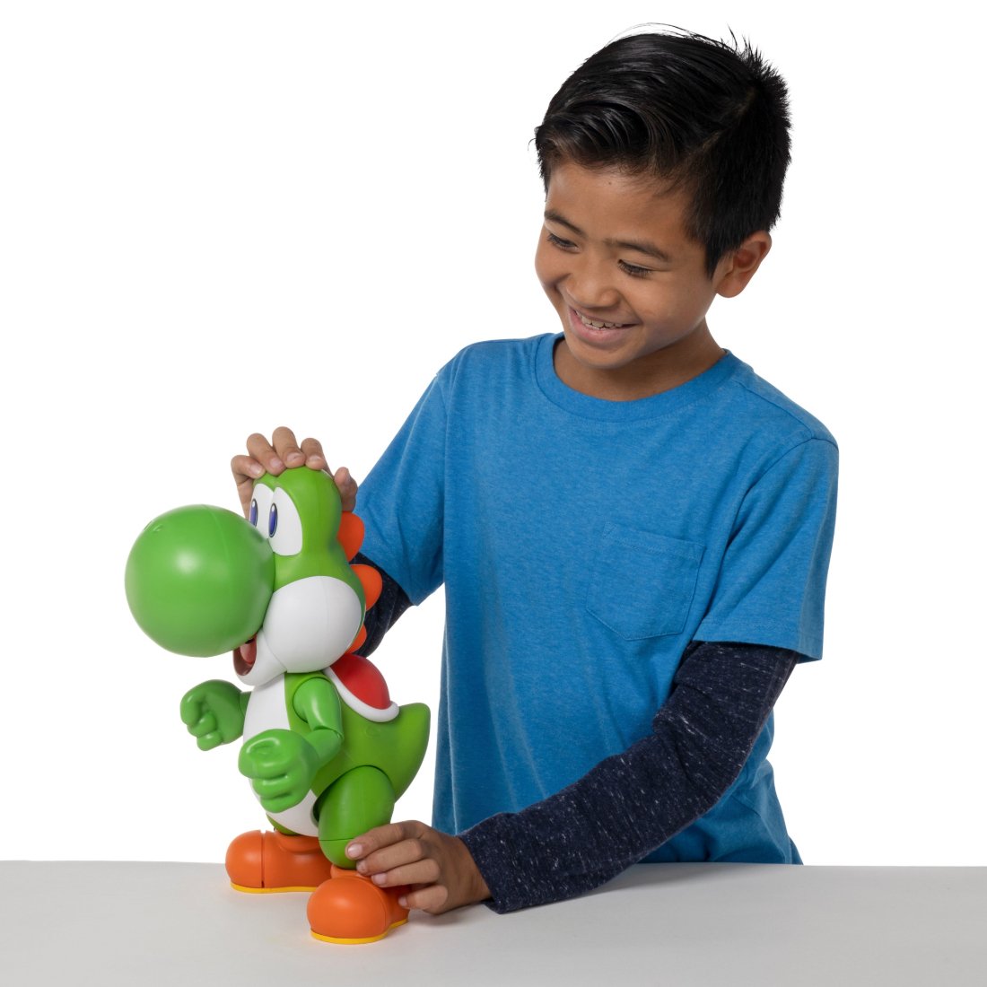 EAN 0192995413993 - Nintendo Let's Go Yoshi imagen 5