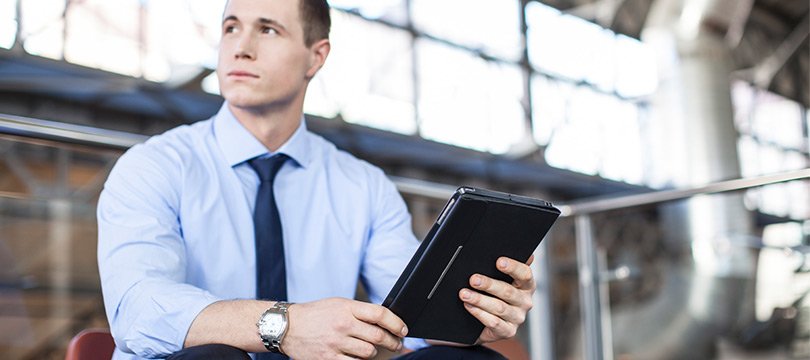 Logitech Turnaround Versatile Funda Pivotant Para Ipad Mini