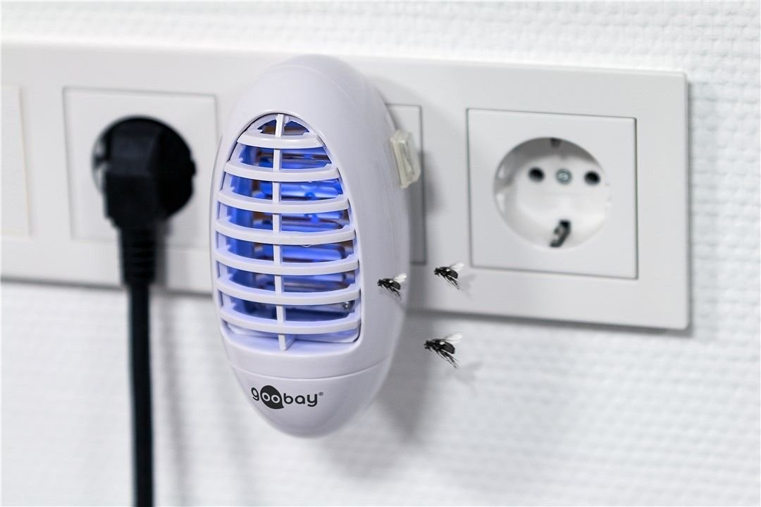 EAN 4040849598135 - Goobay 59813 insecticida y repele-insectos Automático Matainsectos Apto para uso en interior Blanco imagen 3