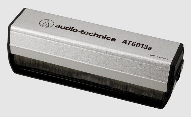 Audio-Technica Cepillo Antiestático Para Discos At6013a, Cepillo De Limpieza Negro/Plateado At6013a