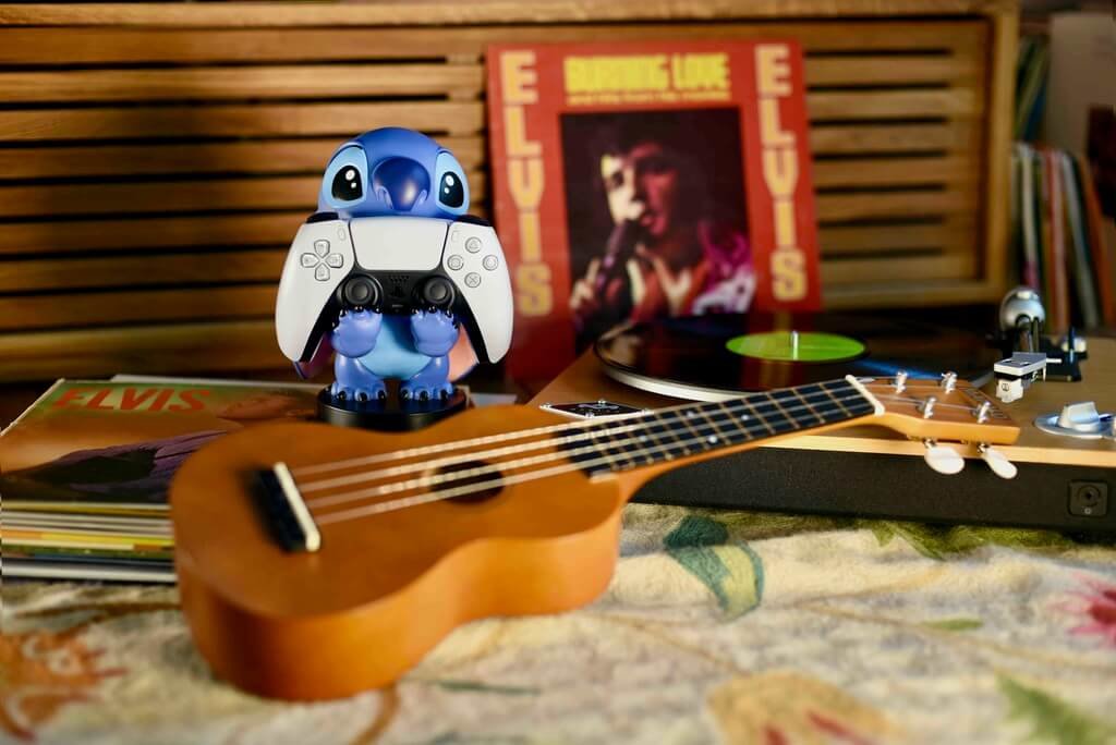 Gaming Cable Guy Stitch Classic Disney Base De Carga Multiplataforma