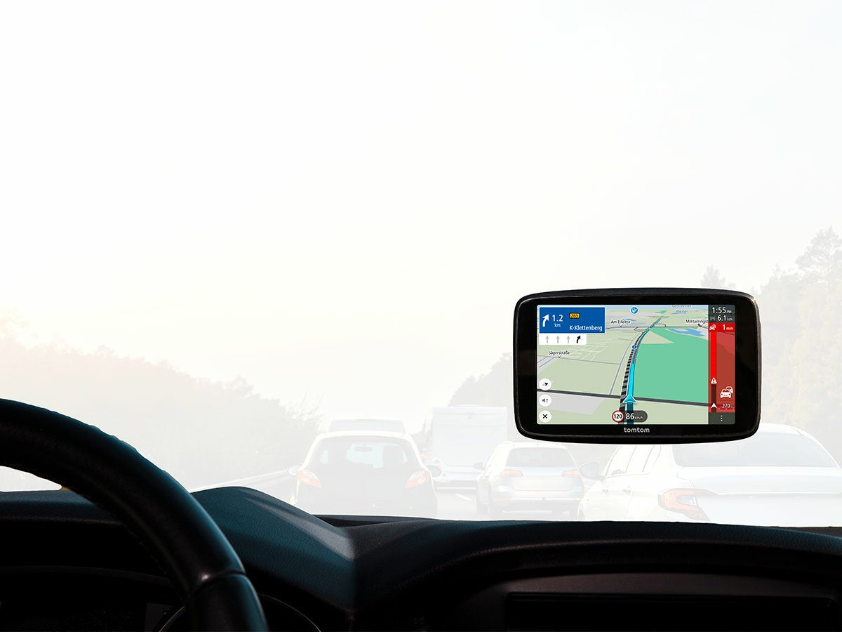 EAN 0636926107501 - TomTom GO navegador Portátil/Fijo 17,8 cm (7") Pantalla táctil Negro imagen 2