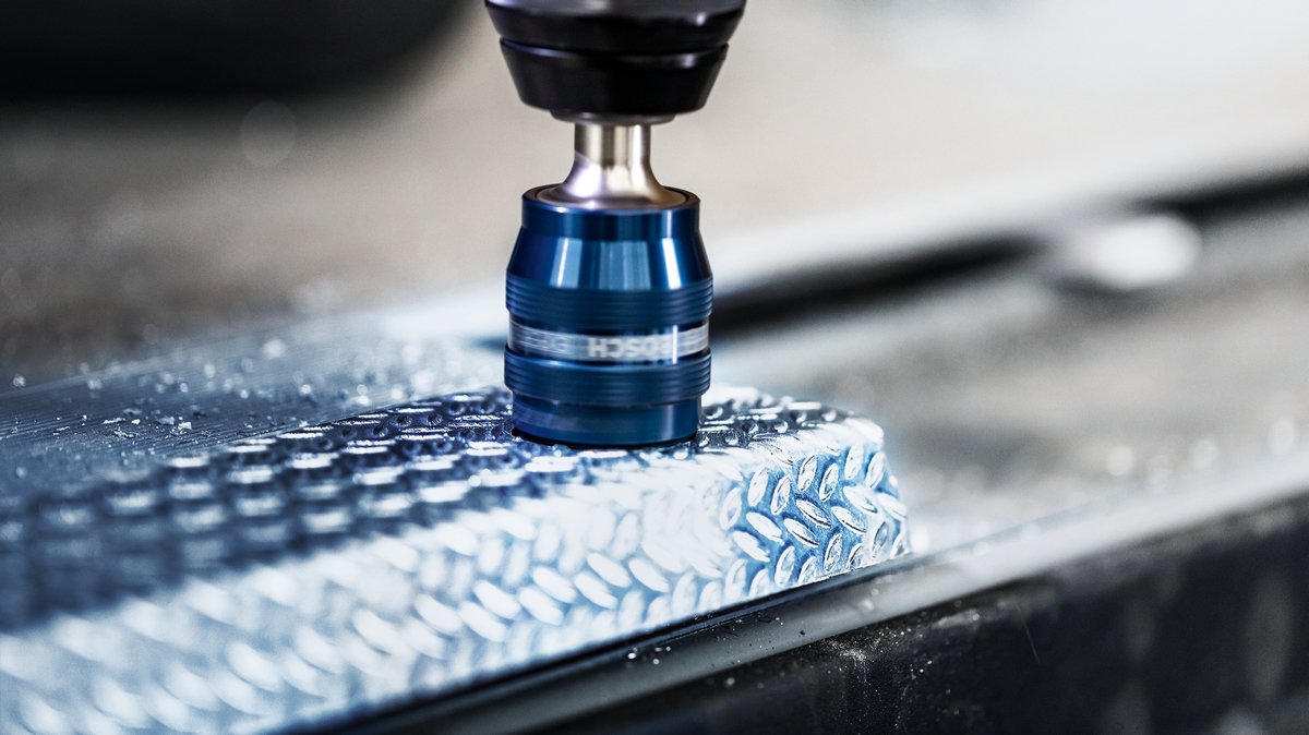 Coronas Bosch Expert Metal Duro Chapa 40mm