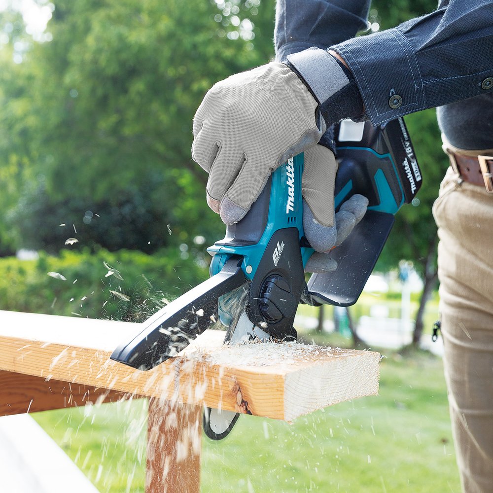 EAN 0088381775175 - Makita DUC101Z motosierra 320 W Negro, Azul imagen 19