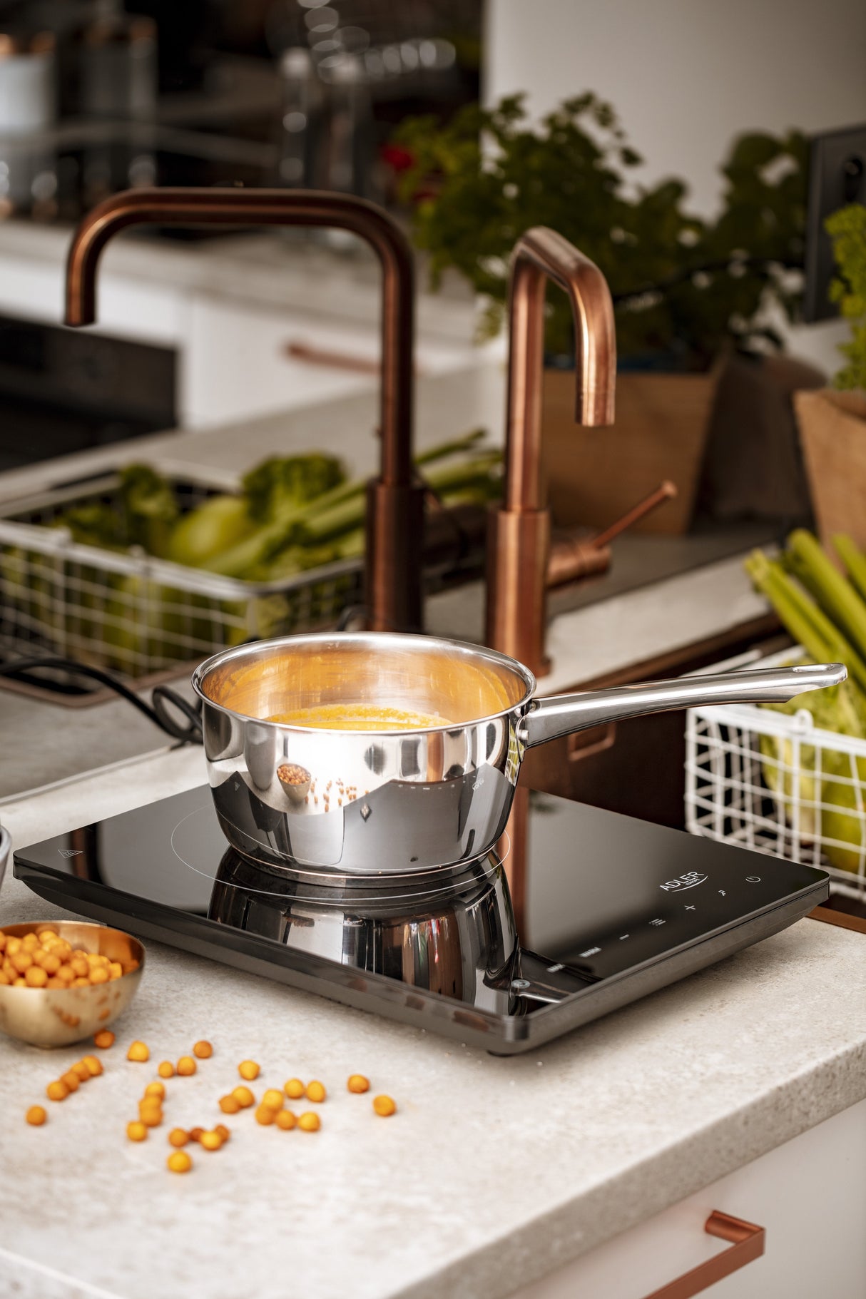 EAN 5902934838856 - Adler AD 6513 hobs Negro Encimera 29 cm Con placa de inducción 1 zona(s) imagen 5